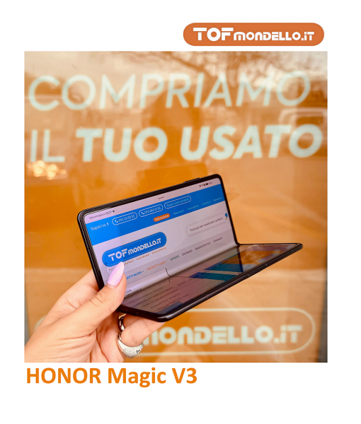 HONOR Magic V3